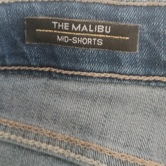 Vigoss jean shorts size 14 - Picture 10 of 10